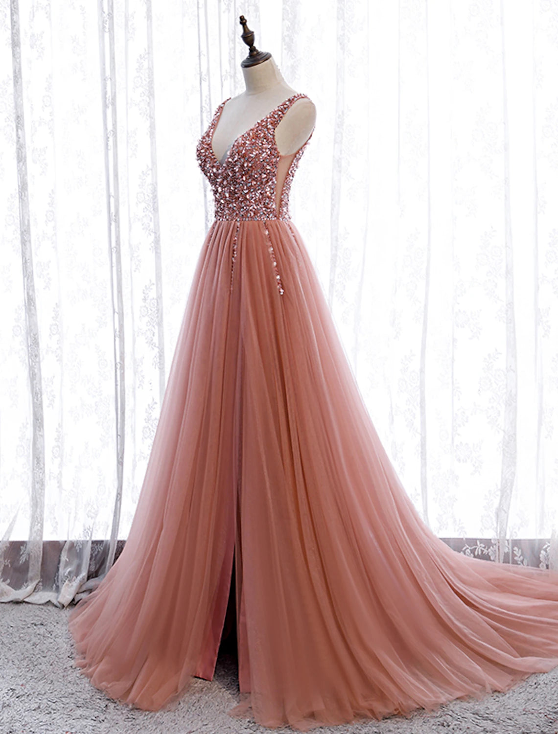 Wholesale  A-Line Prom Dresses Elegant Dress Party Wear Wedding Party Court Train Sleeveless V Neck Polyester with Pearls Embroidery